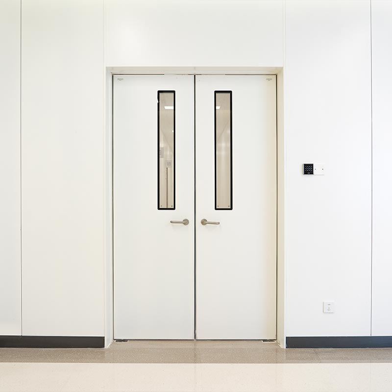 I-Medical Swing Door